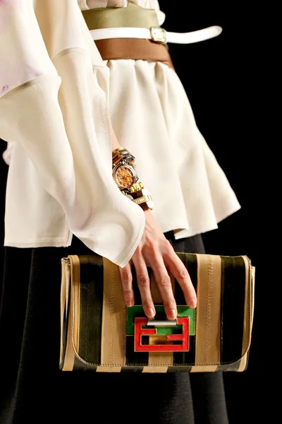 Look 85